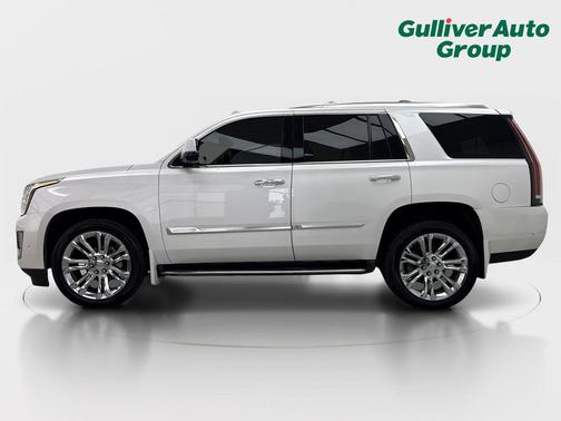 Crystal White Tricoat 2017 Cadillac Escalade Luxury