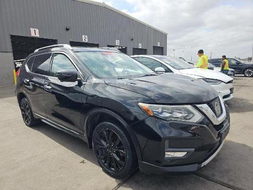 2017 Nissan Rogue SL