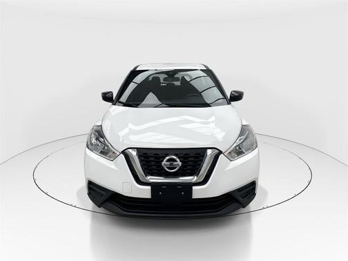 2020 Nissan Kicks S