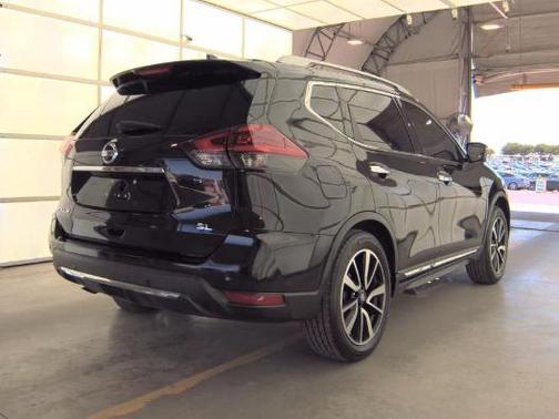 Magnetic Black Pearl 2019 Nissan Rogue SL