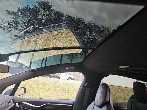 2017 Tesla Model X 75D