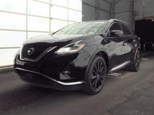 Magnetic Black Pearl 2019 Nissan Murano SL