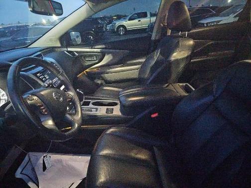 Magnetic Black Pearl 2019 Nissan Murano SL