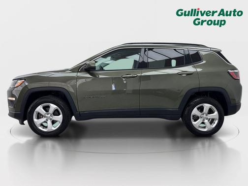 Olive Green Pearlcoat 2018 Jeep Compass Latitude