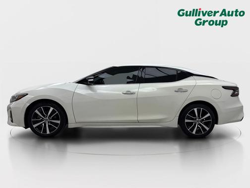 Pearl White Tricoat 2022 Nissan Maxima SV Xtronic CVT