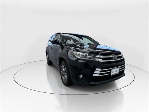2019 Toyota Highlander Limited Platinum