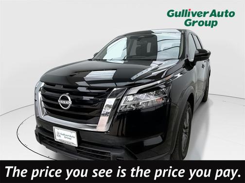 2022 Nissan Pathfinder S 2WD