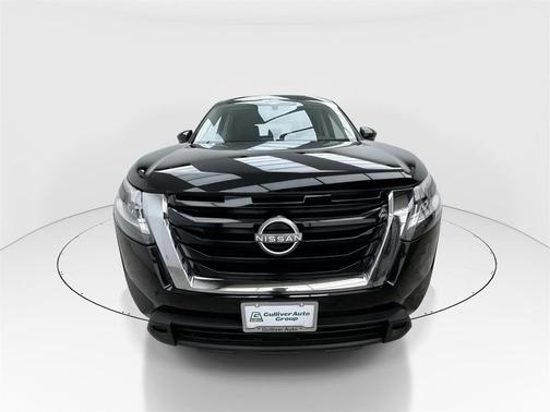 2022 Nissan Pathfinder S 2WD
