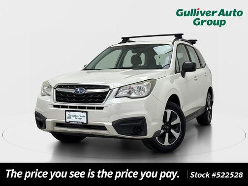 Crystal White Pearl 2017 Subaru Forester 2.5i