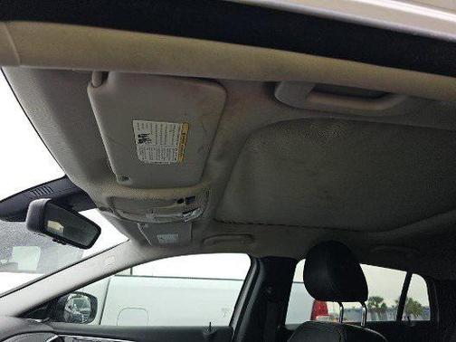 2018 INFINITI QX30 Premium