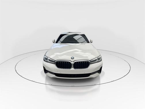 2021 BMW 530 530i
