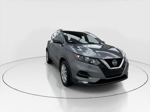2022 Nissan Rogue Sport SV