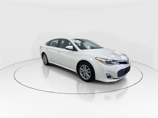 2013 Toyota Avalon XLE Premium