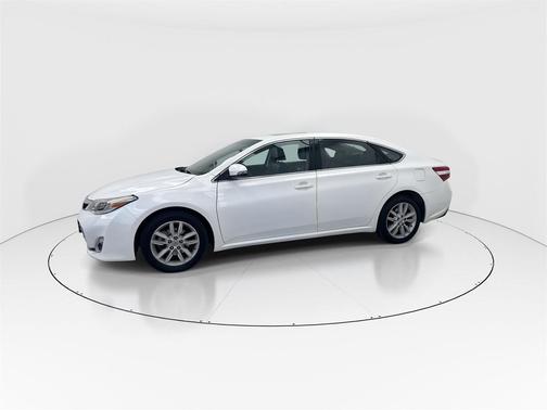 2013 Toyota Avalon XLE Premium