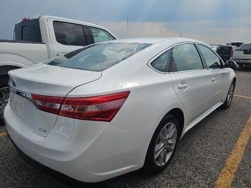 2013 Toyota Avalon XLE Premium