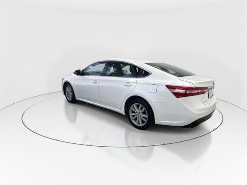 2013 Toyota Avalon XLE Premium
