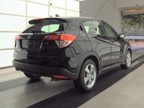2017 Honda HR-V LX
