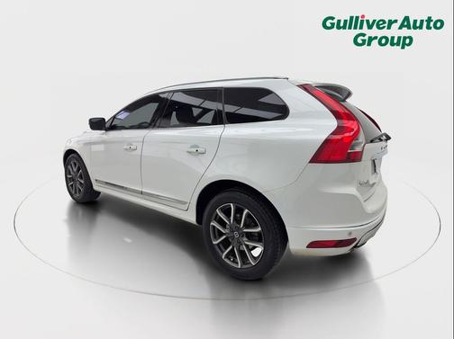2017 Volvo XC60 T6 Dynamic