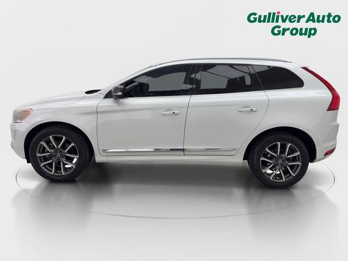 2017 Volvo XC60 T6 Dynamic
