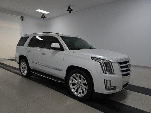 2016 Cadillac Escalade Luxury