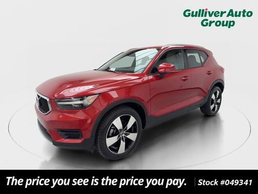2019 Volvo XC40 T4 Momentum