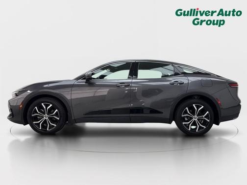 Magnetic Gray Metallic 2024 Toyota Crown XLE