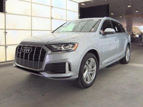 2021 Audi Q7 45 Premium Plus