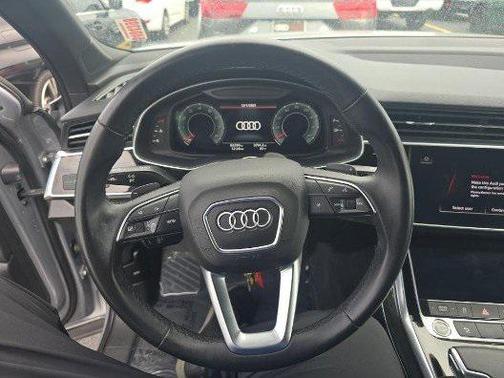 2021 Audi Q7 45 Premium Plus