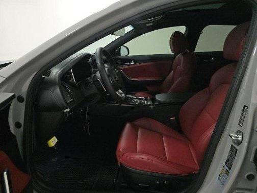 2022 Kia Stinger GT-Line