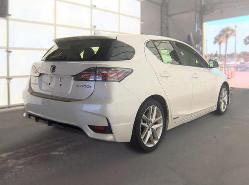 Starfire Pearl 2014 Lexus CT 200h 200h