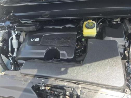 Magnetic Black 2018 Nissan Pathfinder SV