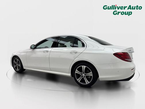 Polar White 2017 Mercedes-Benz E-Class 4MATIC