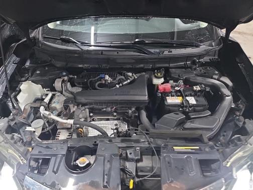 Magnetic Black Pearl 2020 Nissan Rogue SV