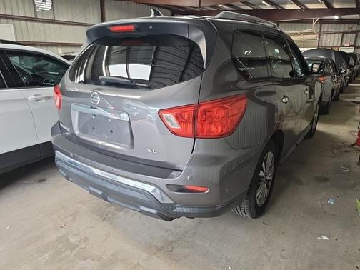Gun Metallic 2019 Nissan Pathfinder SL
