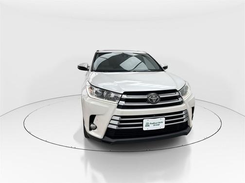 2017 Toyota Highlander Limited Platinum