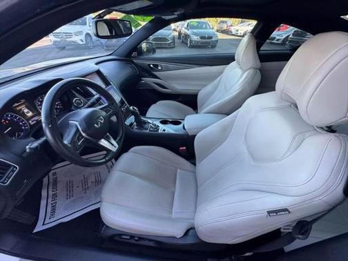 2017 INFINITI Q60 3.0T Premium