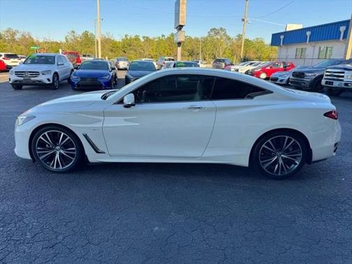 2017 INFINITI Q60 3.0T Premium
