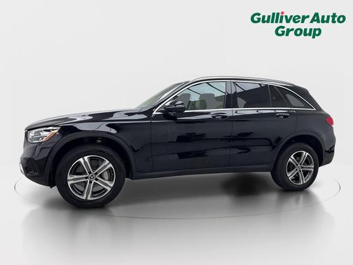 Obsidian Black 2022 Mercedes-Benz GLC 300 4MATIC