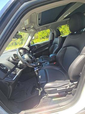 Light White 2020 MINI Countryman Cooper S