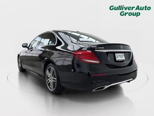 Obsidian Black Metallic 2019 Mercedes-Benz E-Class 4MATIC