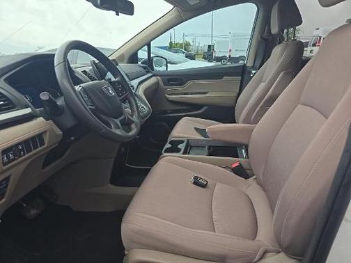 Platinum White Pearl 2022 Honda Odyssey EX