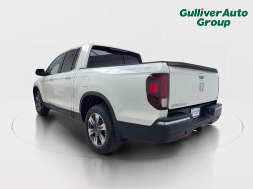 Platinum White Pearl 2019 Honda Ridgeline RTL