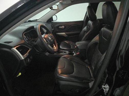 2022 Jeep Cherokee X 4x4