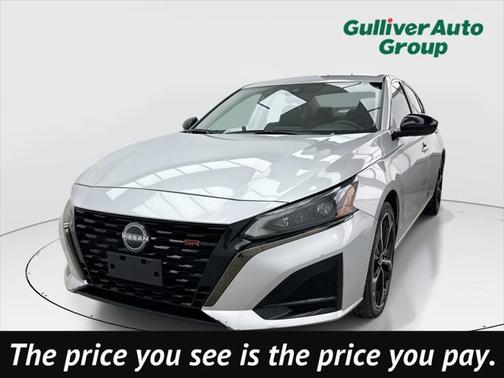 2023 Nissan Altima SR FWD