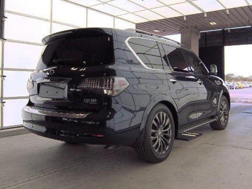 2017 INFINITI QX80 Limited