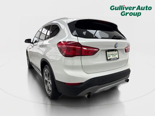 Alpine White 2017 BMW X1 xDrive 28i