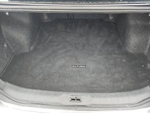 Gun Metallic 2022 Nissan Altima SR FWD