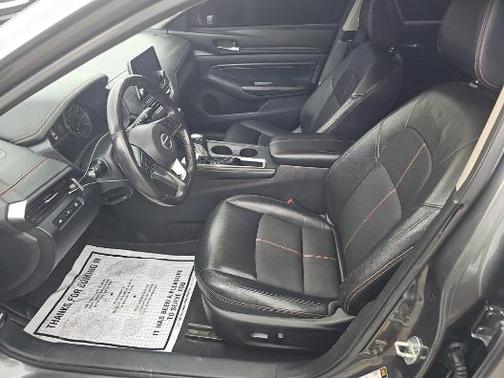 Gun Metallic 2022 Nissan Altima SR FWD