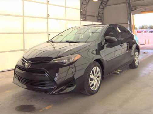 Black Sand Pearl 2017 Toyota Corolla LE