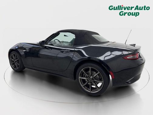 Jet Black Mica 2016 Mazda MX-5 Miata Club